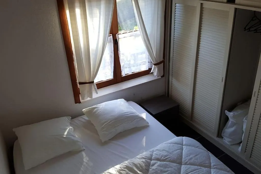 Nwd108 Ruim Vakantiehuisje In Nieuwpoort - 6 Pers - Ruime Tuin En Parking Belgium