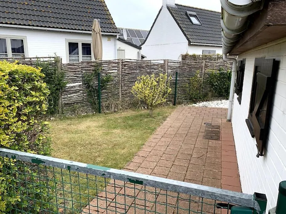 Nwd108 Ruim Vakantiehuisje In Nieuwpoort - 6 Pers - Ruime Tuin En Parking Holiday home